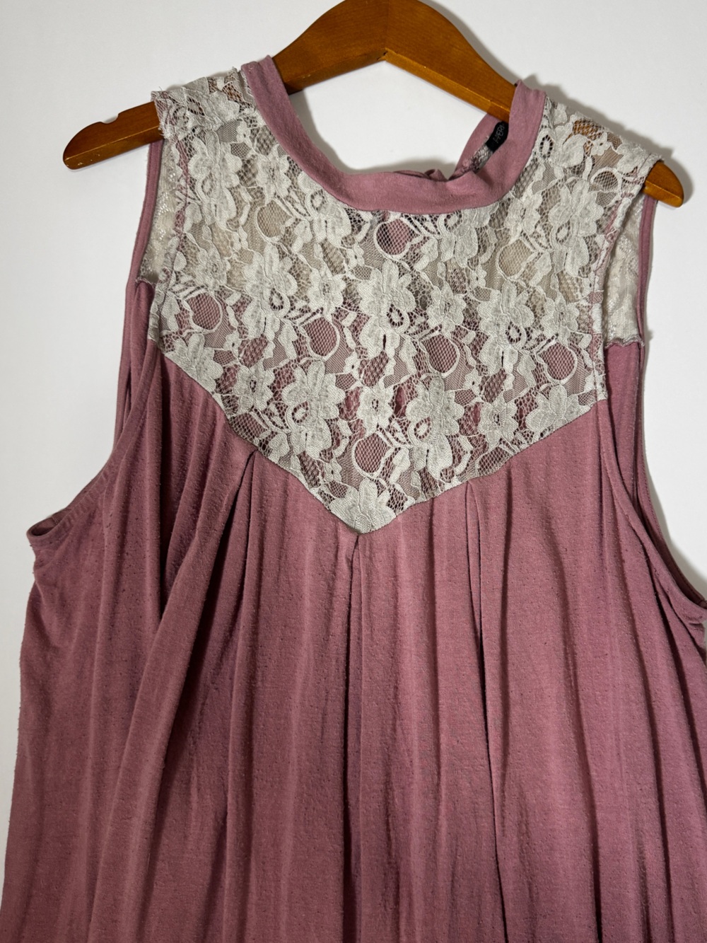 Papermoon Women's Rose Pink Sleeveless Blouse Cream Crochet Lace Yoke Boho Top